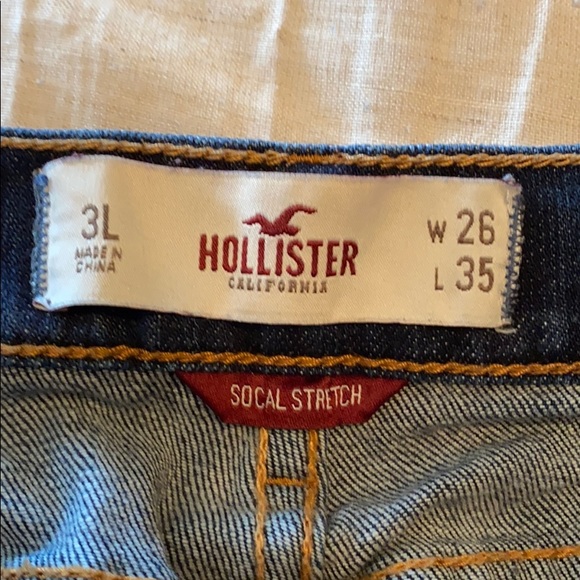 Hollister Jeans - Picture 6 of 6